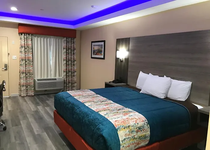 Scottish Inn & Suites Houston Willowbrook